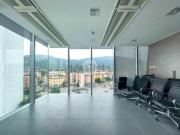 Ufficio in vendita di 130 m² in Viale Duca D&apos Aosta, 30