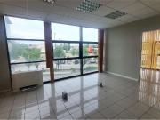 Ufficio in vendita di 140 m² in Via Antonio Benucci, 45