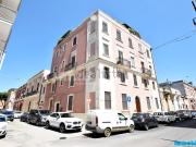 Ufficio in vendita di 160 m² in Via Giovanni XXIII