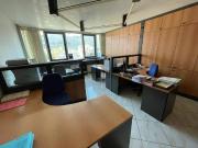 Ufficio in vendita di 320 m²