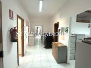 Ufficio in vendita di 485 m² in Viale Scala Greca, 179