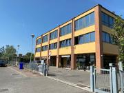 Ufficio in vendita di 70 m² in Via Egidio Pini