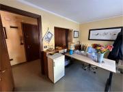 Ufficio in vendita di 73 m²