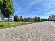 Ufficio in vendita di 75 m² in Piazza Giovanni Paolo II, 47