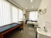 Ufficio in vendita di 98 m² in Via Pisa, 8