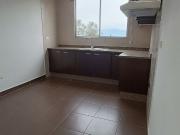 UIDE RENTA CASA POR ESTRENAR TRES DORMITORIOS SIN AMOBLAR