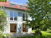 Ulm Jungingen Doppelhaushäfte mit viel Platz, Garage im...