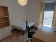 ULTIMA CAMERA IN ZONA OSPEDALE/FEMMINE