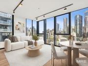 Ultimate Designer Living on the City's Edge