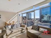 Ultimate Inner City Lifestyle FULLY FURNISHED!