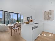 Apartment Excellence With Contemporary Allure & Premium...