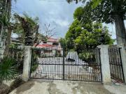 Ultra Luxurious House & Lot in Ayala Alabang for Sale in... Ultra Luxurious House & Lot in Ayala Alabang for Sale in...