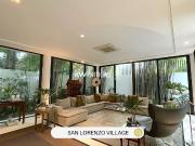 Ultra Luxury House with Pool and Elevator for Sale in...