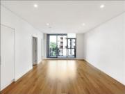 Ultra Modern One Bedroom Apartment with North Facing and...