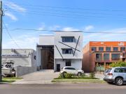 UNDER OFFER | Ultra Modern Warehouse and Office Space in...