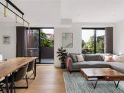 Ultra stylish top floor apartment in 'Sugarcube'... Ultra stylish top floor apartment in 'Sugarcube'...