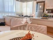 UM APARTAMENTO ACOMCHEGANTE, MOBILIADO E DECORADO....