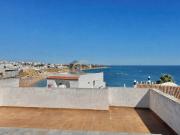 Um apartamento estúdio +1 muito bem localizado na zona...