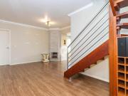 Um duplex aconchegante no Ecoville