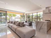 Um endereço nobre, um projeto impecável — e uma ex