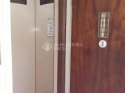 Um quarto, elevador na Rua Garibaldi Independencia