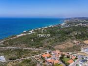 Uma herdade em frente ao mar Azenhas do Mar, Sintra,...