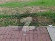 Umer Block 7.5 Marla Main Boulevard Plot For Sale