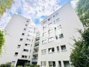 Umfangreich sanierte 4 Zimmerwohnung im EG mit Balkon in...