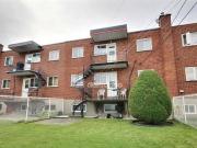 Un appartement 5 ½ RDC d un duplex avec garage