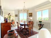 UN APPARTEMENT AU DERNIER ETAGE DE 130M2 SH, A PERPIGNAN...