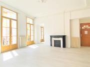 UN APPARTEMENT BOURGEOIS T2, 62m2 SH, HYPERCENTRE DE PERPIGN
