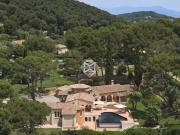 Un Bijou rare sur la Côte d'Azur avec vue mer