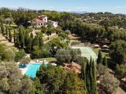 Un domaine historique magnifiquement rénové de 7...