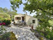 Un ensemble de deux maisons de 149 m2 et 34 m2 avec 4995 m2