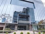 Un espacio de oficinas profesionales en Platinum Plaza I