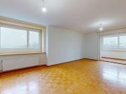 Un grand 4.5 pièces à louer au 6ème étage