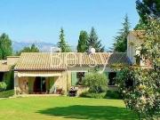 Un magnifique lieu de vie dans la région de Caromb, au...