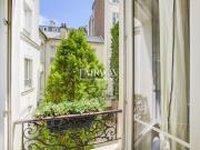 Un pied à terre lumineux, au calme absolu, dans le...