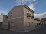 Una casa grande y espaciosa en Pinoso, cerca de todos...