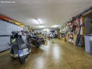 Una casa impecable, amplia, en el pueblo y en la mejor zona