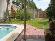 Una Casa Sola Con Alberca Cerca del Aeropuerto...