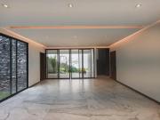 Una Forma de Habitar el Mundo: Residencia de Alto Perfil...