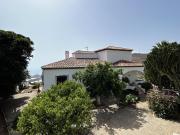 Una gran casa unifamiliar de 5 dormitorios con vistas...