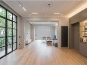 ¿Una joya o dos? 239 m2 para crear tu hogar a medida en...