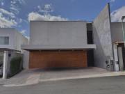 Una pieza arquitectónica creada para quienes entienden...