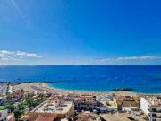 Una propiedad única en el complejo popular en Los Cristianos