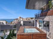 Una residencia exclusiva frente al mar en Cala Major...