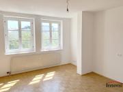 UNBEFRISTET Charmante und sanierte 2 Zimmerwohnung in...