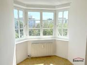 UNBEFRISTET Charmante und sanierte 2 Zimmerwohnung in...