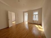 UNBEFRISTET Geräumige und helle 2 Zimmer Wohnung mit...